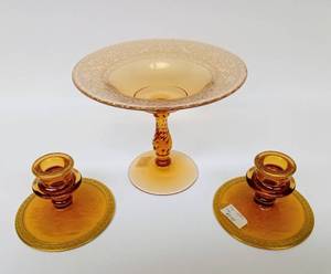lot 250 image: Vintage FOSTORIA Footed Compote Bowl & Candle Holders