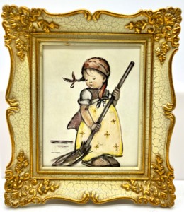 lot 307 image: Vintage HUMMEL set of 8 Art Framed Prints
