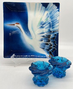 lot 195 image: Artisan Copper Enameled Heron Plate and Glass Candle Holders