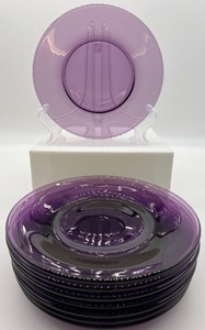 lot 252 image: Eight Vintage Purple Glass Plates