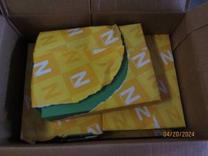 5 reams of card bright gamma green