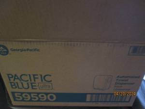 new pacific blue automated towel dispenser black