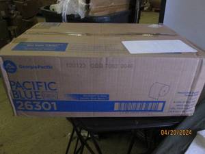 case of pacific blue recycled paper towels 6 rolls of 800 ft brown