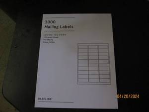 package of 3000 mailing labels...