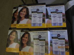 6 packages of 2 neutrogena ultra sheer 55 sunscreen