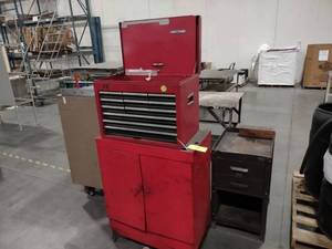 lot 13 image: Craftsman 12 Drawer Tool Chest with...