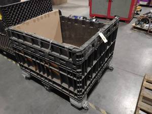 lot 176 image: Collapsable Bin On Wheels 48x45...
