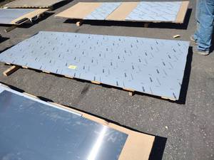 lot 426 image: (1) 20GA 304-4VC SS 48 X 120...