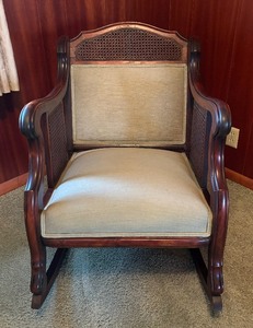 Charming Vintage Rocking Chair