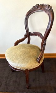 Antique Balloon Back Walnut Victorian Chair