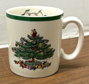 12 Spode Christmas Tree Mugs