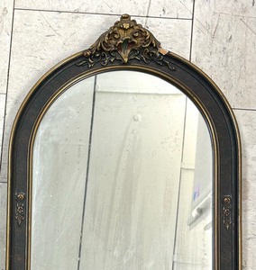 Elegant Vintage Wall Mirror