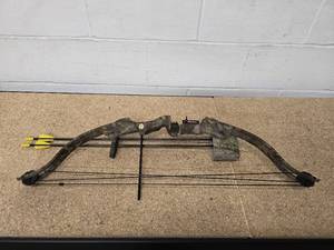 Bear Brave 2 Kids compand bow set with 2 arrows