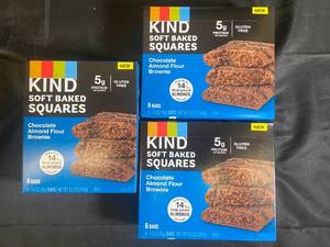 lot 239 image: King Soft Baked Squares Chocolate Almond Flour Brownie - 18 Total Bars Best by 02082024