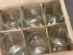 AL 4    Glasses with handles