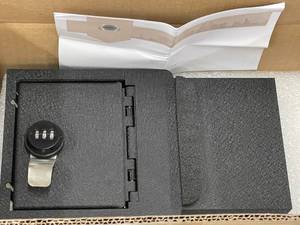 AK 1   Console Safe for Tesla 3 and Y