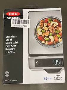 AK 2     OXO stainless Scale