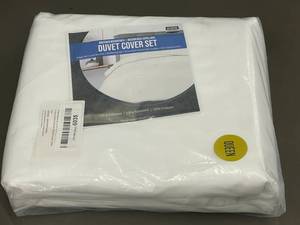 AK 4.  Queen Duvet set white