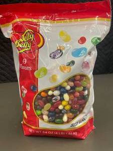 CT 3.  4 Pound Bag 49 Flavors of Jelly Belly Beans           (RK)