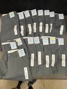 CT 4.    16 Pairs of Kids Shorts different sizes