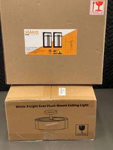 HI 4     2 Boxed Lights