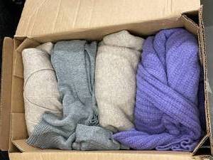 IL 4   Box Of Womens Sweaters