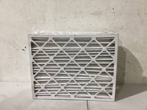 lot 458 image: Lot of 2 Air Filters, Measures 20 x 25 x 4