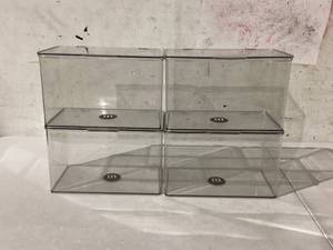 lot 461 image: Lot of 4 Clear Storage with Hinged Lid, 10 x 7 x 6
