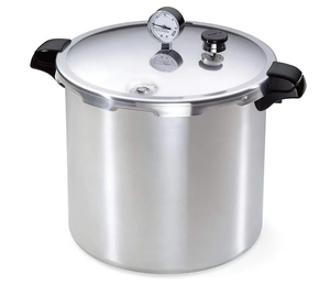 lot 426 image: Quart Pressure Canner and Cooker