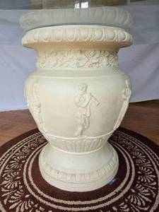 Plaster Neoclassical Pedestal Dining Table