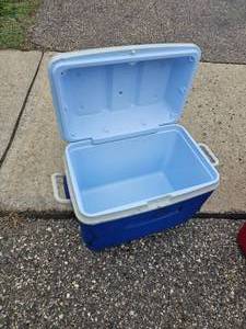 Tailgate Cooler Bundle