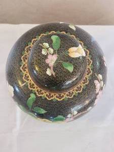 Vibrant Chinese Ceramic Ginger Jar - Black  Gold  Green