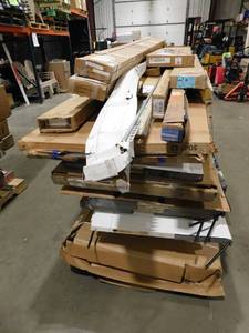 lot 152 image: WHOLESALE PALLET LOT OF DOOR SLABS & PARTS