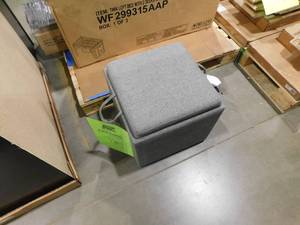 lot 76 image: Designs4Comfort Park Avenue Soft Gray Fabric Reversible Tray Ottoman with Stool