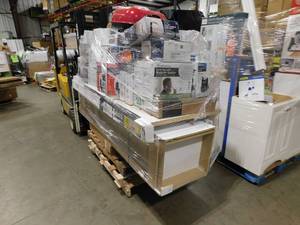 lot 155 image: WHOLESALE PALLET LOT OF GENERAL MERCHANDISE