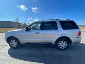 2005 Lincoln Aviator Luxury