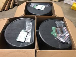 Lot of RTS Home Accents 50 Gal. Rain Barrel Black Colour with Plastic Spigot Customer Returns See Pictures