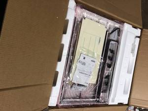 LG 11,800 BTU 230-Volt Through-the-Wall Air Conditioner LT1236CER Cools 550 Sq. Ft. with and remote in White Customer Returns See Pictures