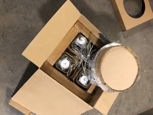 Artika Crystal Cube 17-Watt 4 Light Chrome Modern Integrated LED Pendant Light Fixture for Dining Room or Kitchen    Customer Returns See Pictures