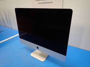lot 18 image: Apple&nbspiMac14,1 AIO PC &nbspINTEL CORE I5-4570R 2.7 Ghz  8GB DDR3 SDRAM  1TB HDD  Includes IOS and power cable 