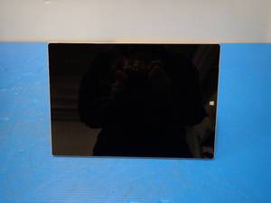 lot 28 image: Microsoft&nbspSurface Pro 3 1631 &nbspIntel(R) Core(TM) i5-4300U CPU  1.90GHz  4GB RAM  128GB SSD  NO OS  No cables