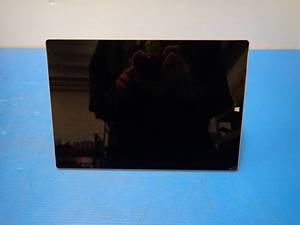 lot 29 image: Microsoft&nbspSurface Pro 3 1631 &nbspIntel(R) Core(TM) i5-4300U CPU  1.90GHz  4GB RAM  128GB SSD  NO OS  No Cables