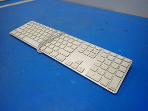 lot 91 image: Apple&nbspWired Keyboard A1243 USB Keyboard 
