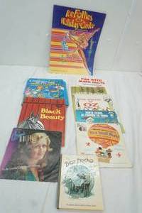 lot 97 image: Vintage Books, The Wizard of Oz, Fun With Math Facts, Black Beauty and more