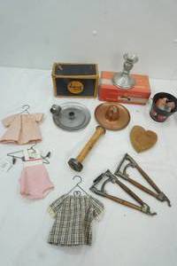 lot 98 image: Vintage GE Box only, Hotpoint Box only, vintage doll cloths, wood heart and more
