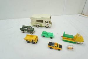 lot 105 image: Vintage Trucks, Tonka Camper, plastic snowmobile, green truck