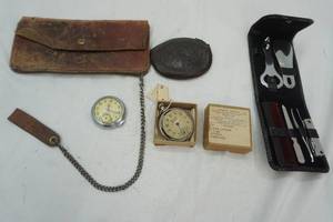 lot 130 image: Vintage wallet, Care Kit, Vintage Pocket Watch, coin purse