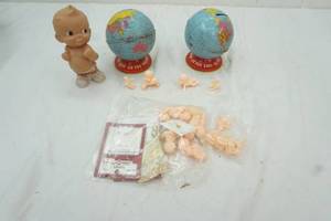 lot 249 image: Toy lot, kewpie, glove banks and doll toys