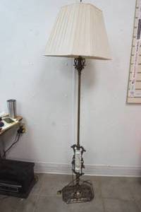 lot 290 image: Metal lamp stand about 58 tall