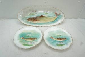 lot 364 image: Limoges plates